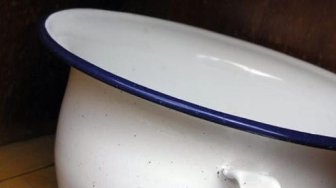 Prohlédněte si historii intimní hygieny - zámek Kozel zve na výstavu