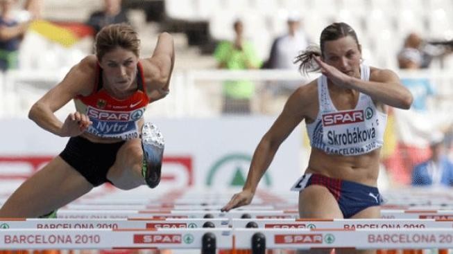 Škrobáková s Maslákem postoupili do semifinále MS v Tegu