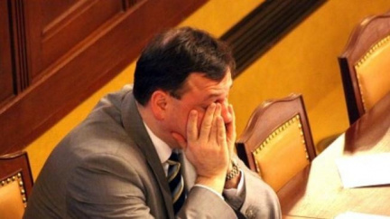 "Nečas chtěl vládu naštvat," komentují deníky vznik státního tajemníka pro EU