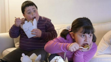 Rodiče, zpozorněte - začátek školního roku může znamenat dětskou obezitu!