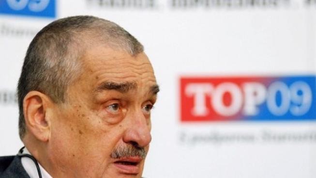 Schwarzenberg: Spor o Bátoru není povrchní letní bouře, jde o směr celé politiky
