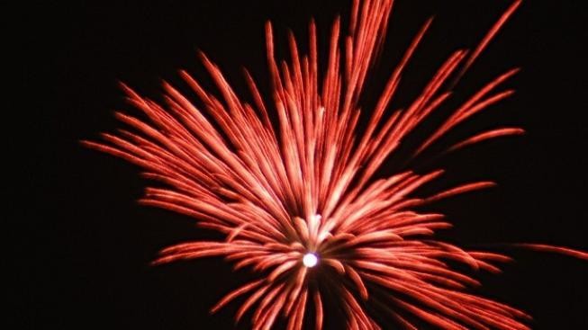 Chuchelský pyrofest láká dostihy, ohňostroji i soutěžemi