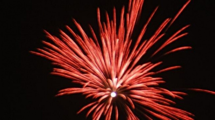Chuchelský pyrofest láká dostihy, ohňostroji i soutěžemi