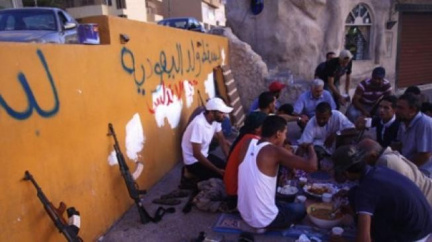 Libyjští rebelové prohledávají Sabhá, střílí se i v Tripolisu