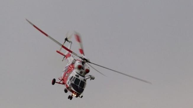 Předjíždějící bavorák vyletěl z cesty. Srazil matku s dvouletým dítětem