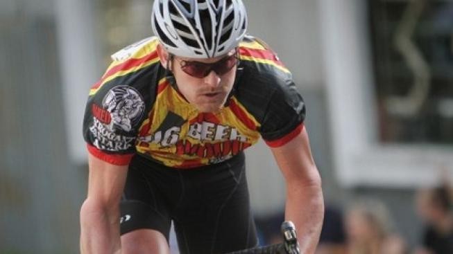 Contadorův kouč distribuoval drogy, tvrdí dopingový vítěz Tour de France