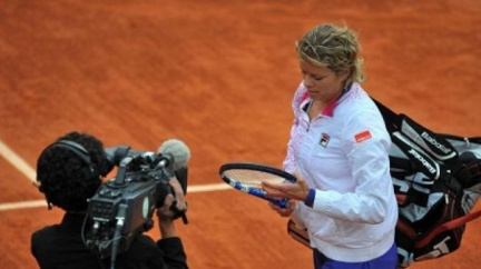 Clijstersová je znovu zraněná, zato Williamsová dál drtí soupeřky 