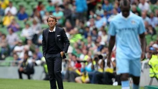 Balotelli mne přivádí k šílenství, tvrdí kouč fotbalového City Mancini