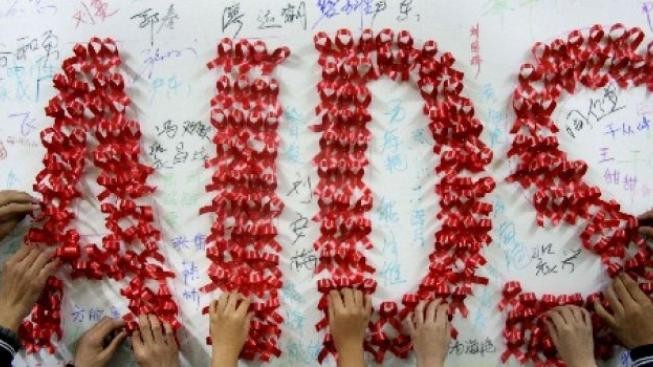 Dívce, kterou měli lékaři zázračně vyléčit z AIDS, byl v krvi opět nalezen virus HIV