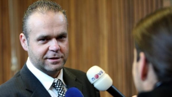 Krejčíř splatil daň, a od státu dostal zpět své luxusní sídlo 