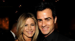 Jennifer Aniston napodobí exmanžela Pitta. Bude se vdávat!