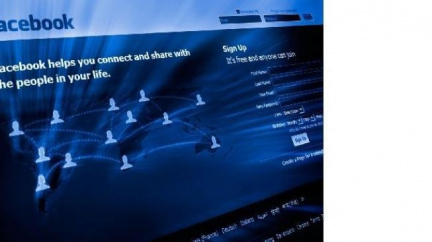 Facebook chce zavést bezplatné volání z mobilních telefonů 