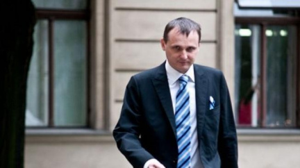 Bártu imunita neochrání, 116 poslanců chce jeho vydání policii