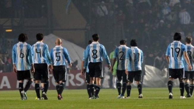 Hvězdní Argentinci na Copě Américe poprvé zvítězili a jsou ve čtvrtfinále 