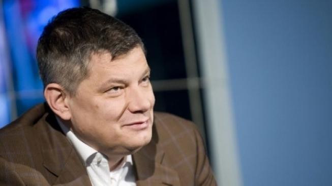 Valná hromada Sazky se nekonala, Hušák se nevrátil ze zahraničí. Nemá pas 