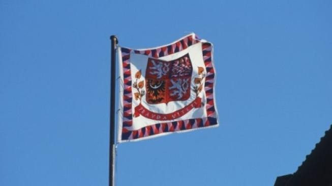 Čti, český národe. Byli jsme hrdinové, teď ležíme v bahně