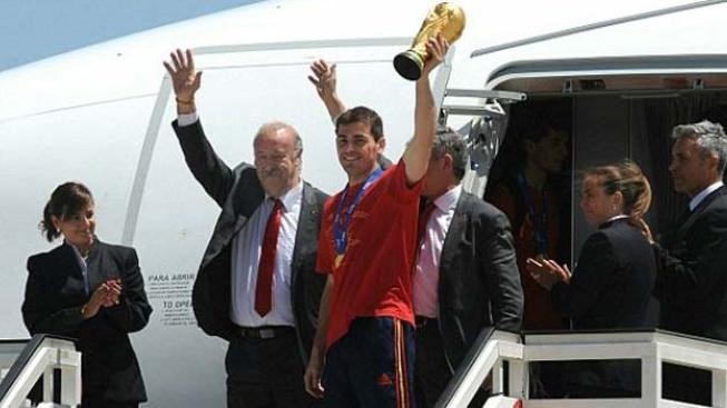 Brankář Casillas zůstává kapitánem Realu Madrid