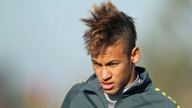 Neymar je klenot, prodávat nehodláme, tvrdí FC Santos