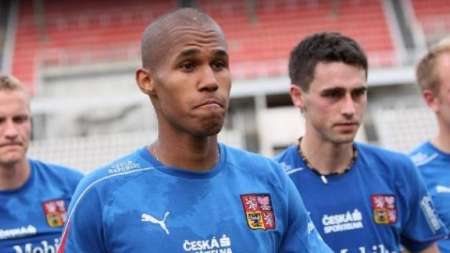 Češi klesli na 36. místo, jen loni v září byli horší. Dominují mistři ze Španělska 