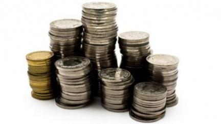 Zahraniční dluh Česka se v 1.čtvrtletí snížil na 1,73 bilionu Kč 