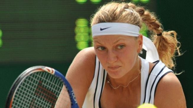 Kvitová musí na čtvrtfinálový duel čekat kvůli dešti