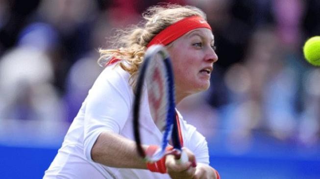 Kvitová smetla Wickmayerovou z kurtu, Berdych na Fishe nestačil