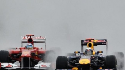 Velkou cenu Evropy F1 opět vyhrál fantastický Němec Vettel