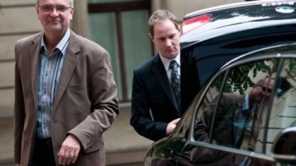 Ministr Kalousek zvažuje další miliardové škrty v rozpočtu