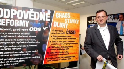 Hlubší krize v eurozóně? Nečas by byl pro zvýšení daní