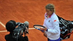 Obnovené zranění kotníku Clijstersovou do Wimbledonu nepustí 