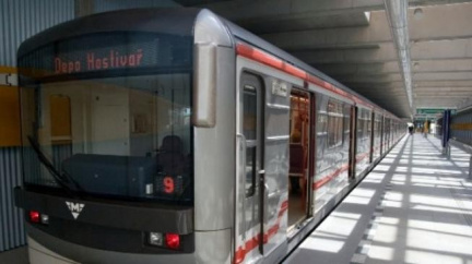 MHD v Praze noc na čtvrtek nevynechá, odbory blokády neplánují