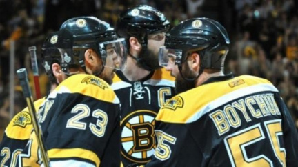 Boj o Stanley cup vrcholí, Boston dotáhl Vancouver do posledního zápasu