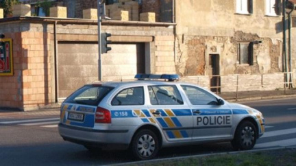 Policejní auta dostanou novou techniku za 300 milionů Kč 