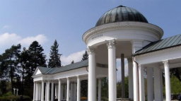 Lázním vzrostl zisk, musí ovšem bojovat o hosty