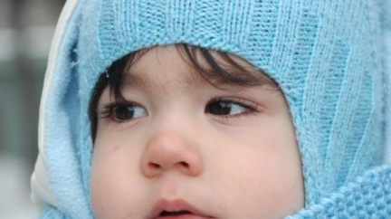 Pětiletá Američanka utopila batole; rozčiloval ji jeho pláč