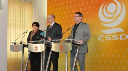 O reformách nevedete dialog, kritizuje ČSSD vládu