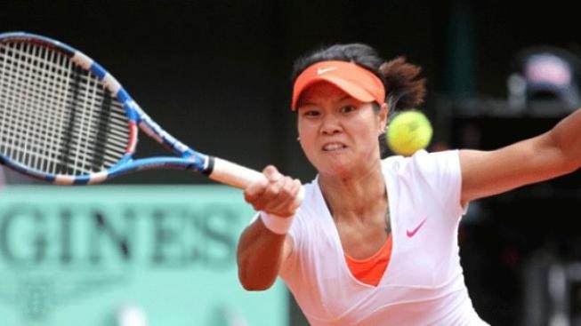 Paříž: Spanilá jízda Li Na trvá, v semifinále se utká se Šarapovovou