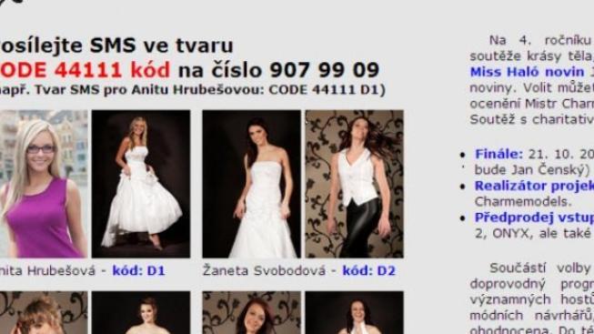 Hluboké výstřihy, úzké boky. Volí se miss Haló, novin