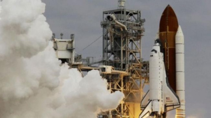 Sojuz úspěšně přistál, nové lety do vesmíru plánuje Rusko i USA