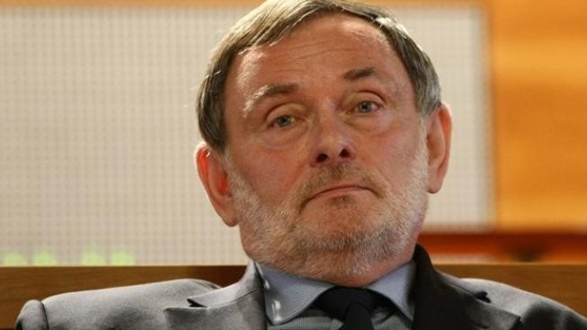 Ombudsman hrozí rezignací, pokud neprosadí změny v zákonech