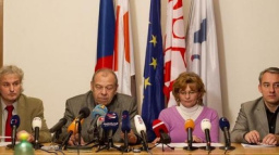Odboráři informují: Protivládní demonstrace bude v sobotu