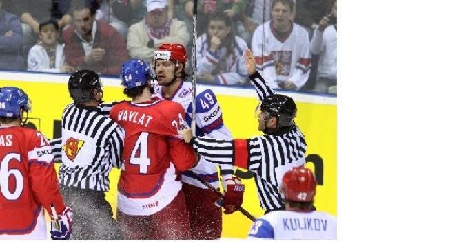 Češi si dají pozor. Pavelec: Arťuchin je blbec a nemá nic v hlavě