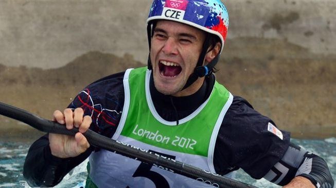 Máme první medaili! Kajakář Hradilek vyjel fantastickou jízdou stříbro