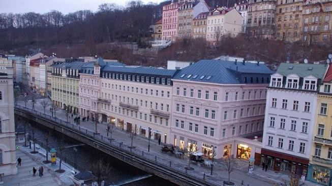 V Karlových Varech se prodloužila kolonáda, je jedna z nejdelších u nás