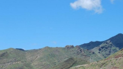 Dvě obrovské přívalové vlny cunami zdevastovaly Tenerife (před 150 000 lety)