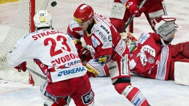 Shrnutí play off: Třinec potvrdil nadvládu, zazářil Růžička