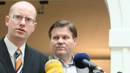 Škromach: Odchod Bárty je fajn, ale rezignovat by měl také Nečas