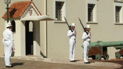 V Monaku se chystá svatba, nevěsta přijala katolickou víru. 