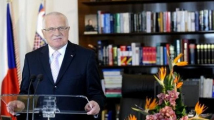 Klaus prominul zbytek trestu za pokus o vraždu