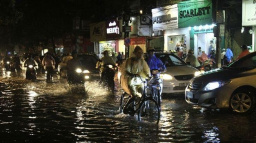 Zabijácké sesuvy půdy sužují Vietnam, hlásí již 7 mrtvých